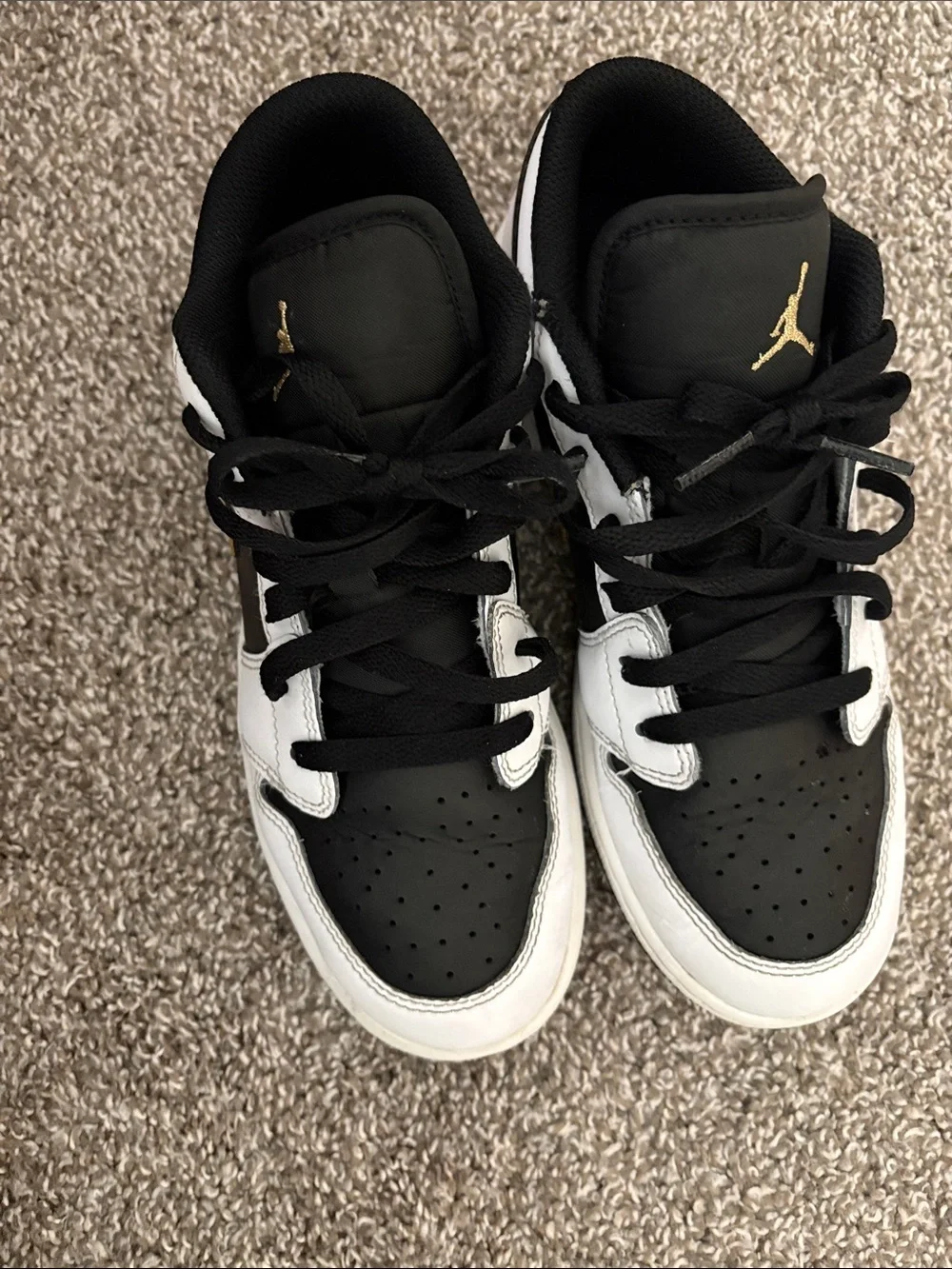 Nike Air Jordan 1